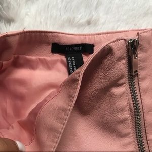 Leather soft pink mini skirt